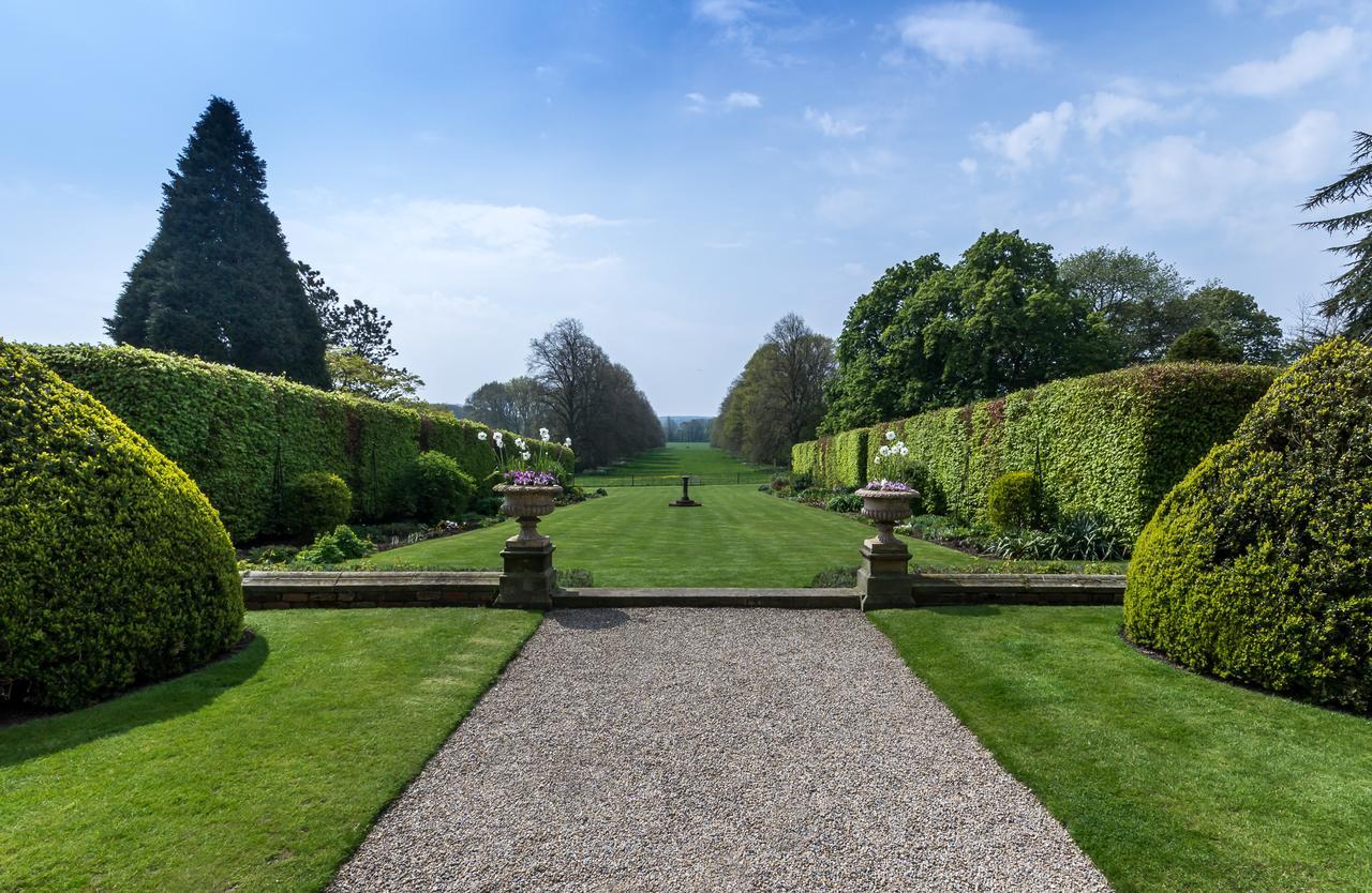 Goldsborough Hall Knaresborough Exteriör bild