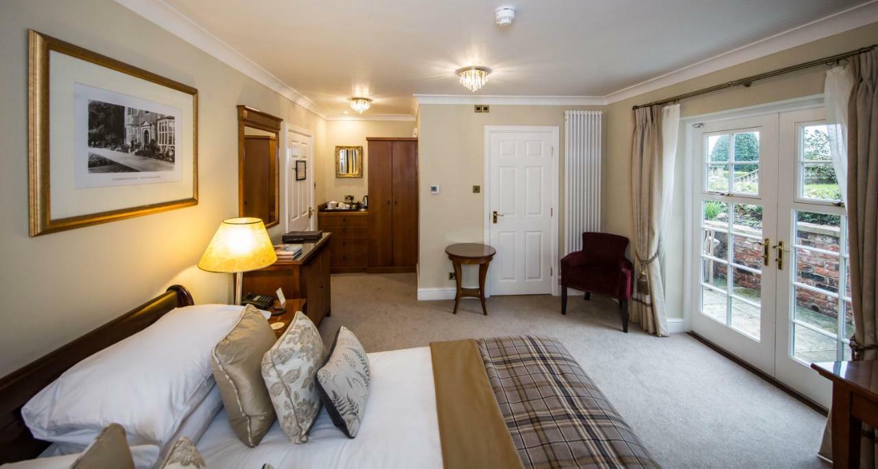 Goldsborough Hall Knaresborough Exteriör bild